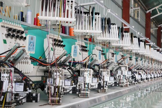 Macchine per ricamo di 4 sequine 9 aghi Macchine per ricamo industriale computerizzate