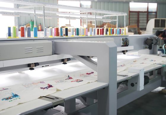 13 lingue Cording Embroidery Machine Alta velocità Twin Sequin Embroidery Machine