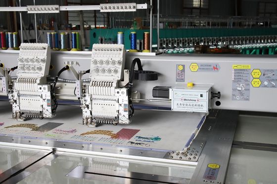 Macchina per ricamo a due seghe ad alta velocità con 6 teste