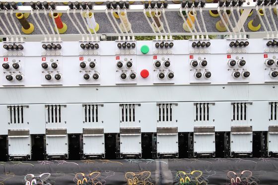 Automazione Macchina di ricamo per coperte di cotone 22 teste 4 colori