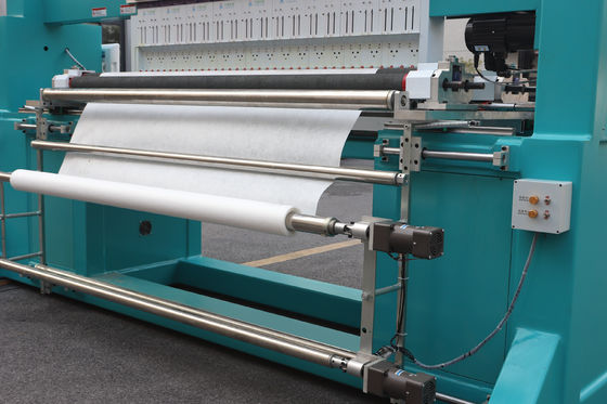 Calcolatore 44 Aghi Macchina di ricamo di coperte 22 Teste